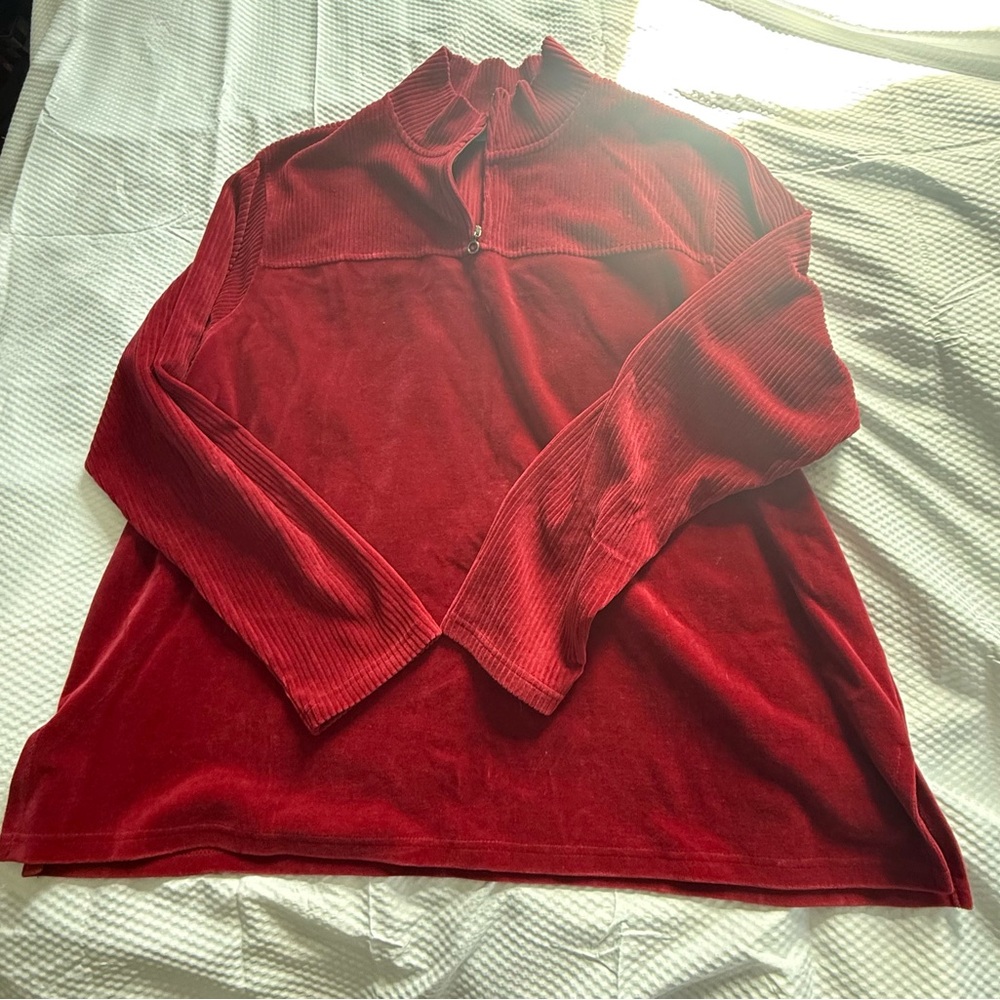 Pacer Red Ribbed Pullover